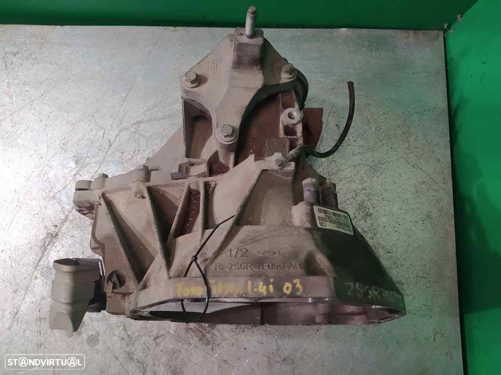 CAIXA VELOCIDADES FORD FIESTA V 2001 - 4