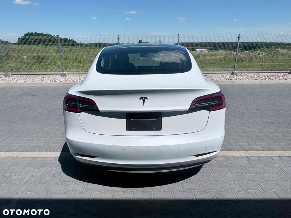 Tesla Model 3 Standard Reichweite Plus Hinterradantrieb - 7