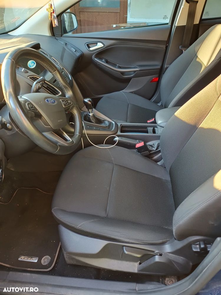 Ford Focus 1.5 EcoBoost Trend - 8