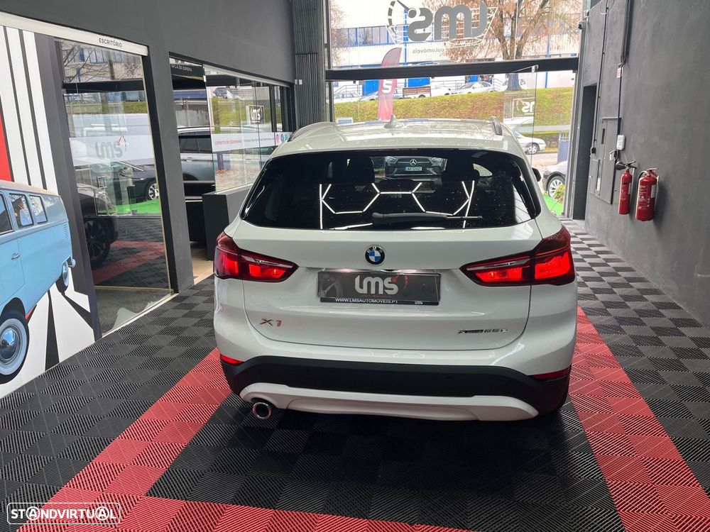 BMW X1 25 e xDrive - 4