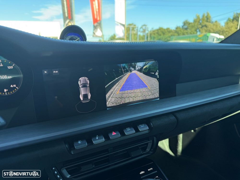 Porsche 911 Série F - 57