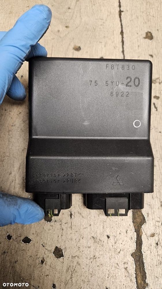 Moduł zapłonowy Yamaha MT01  F8T830 - 3
