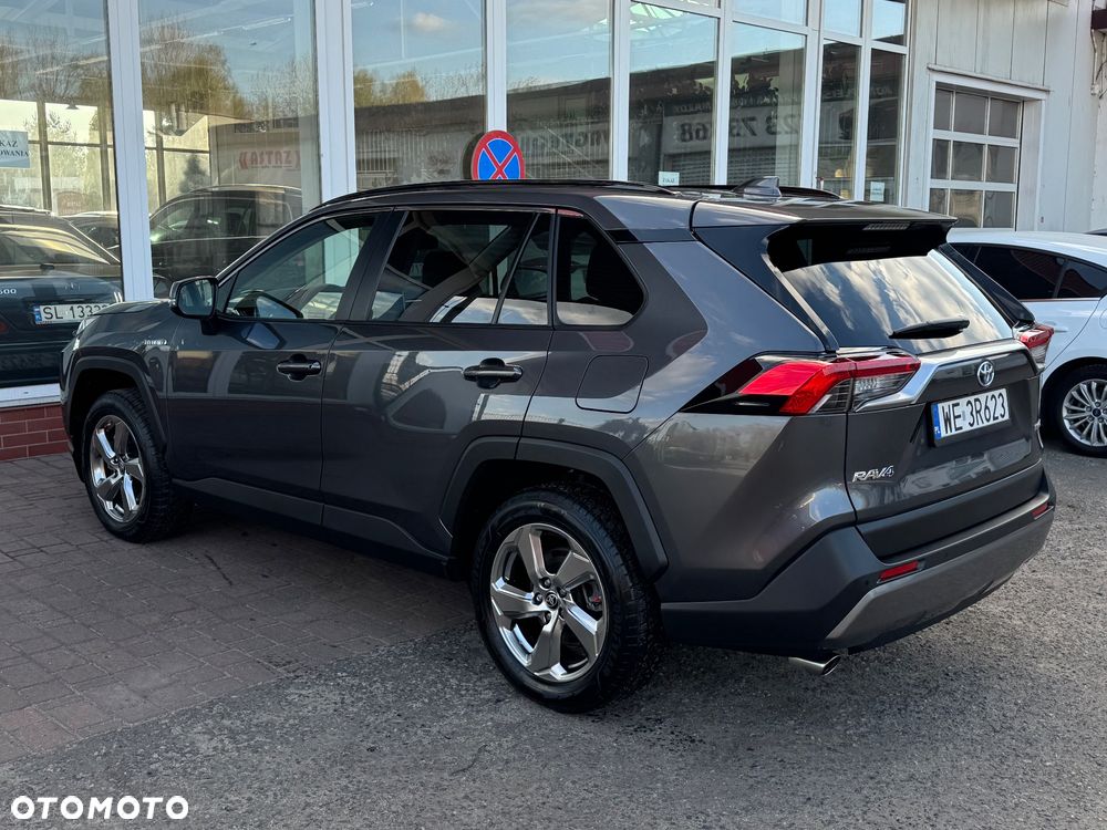Toyota RAV4 - 3