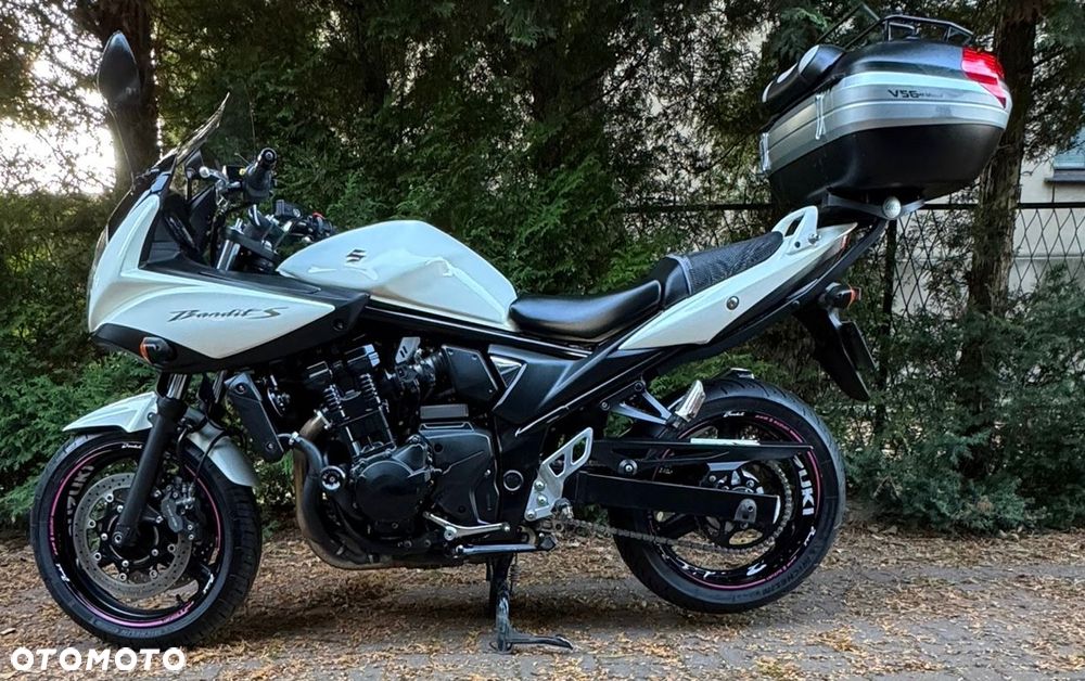 Suzuki Bandit - 8