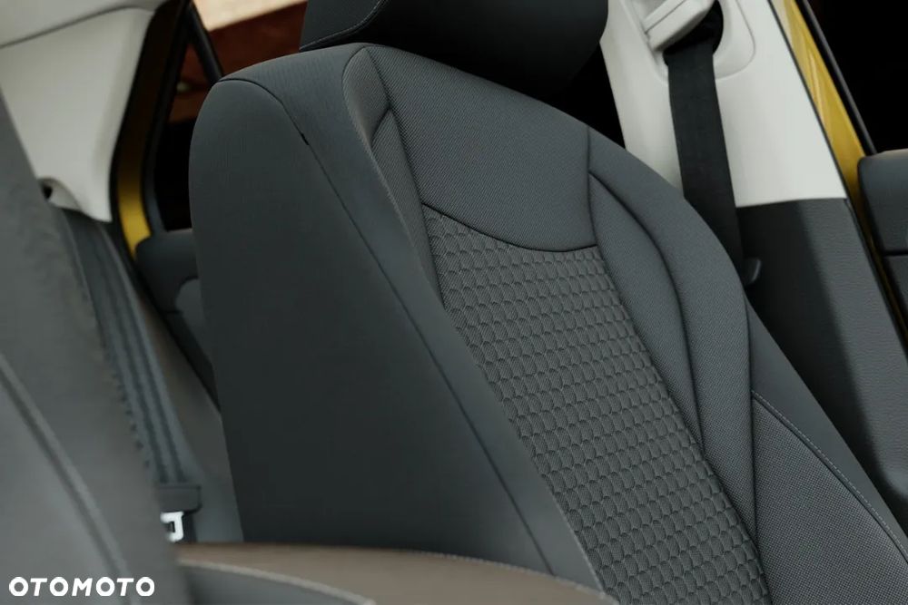 Volkswagen T-Roc 1.5 eTSI Life DSG - 12