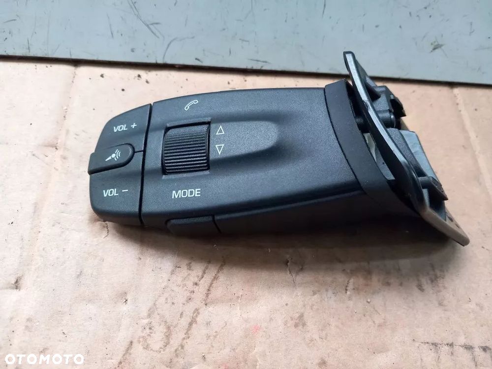 MANETKA PRZEŁĄCZNIK RADIA SEAT IBIZA IV 6J0959441R - 2