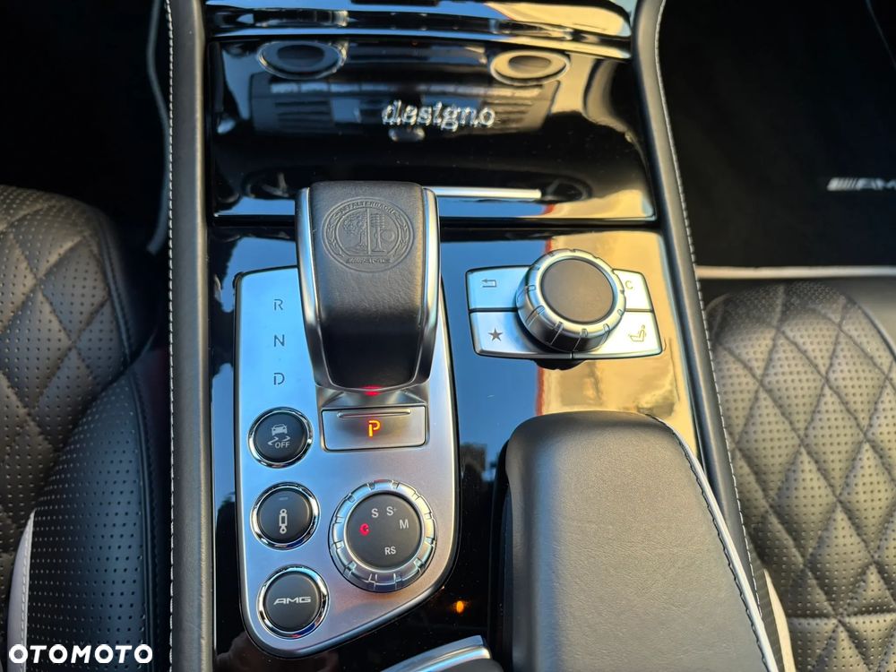 Mercedes-Benz SL 63 AMG AMG Speedshift MCT 7-Gang Sportgetriebe - 26