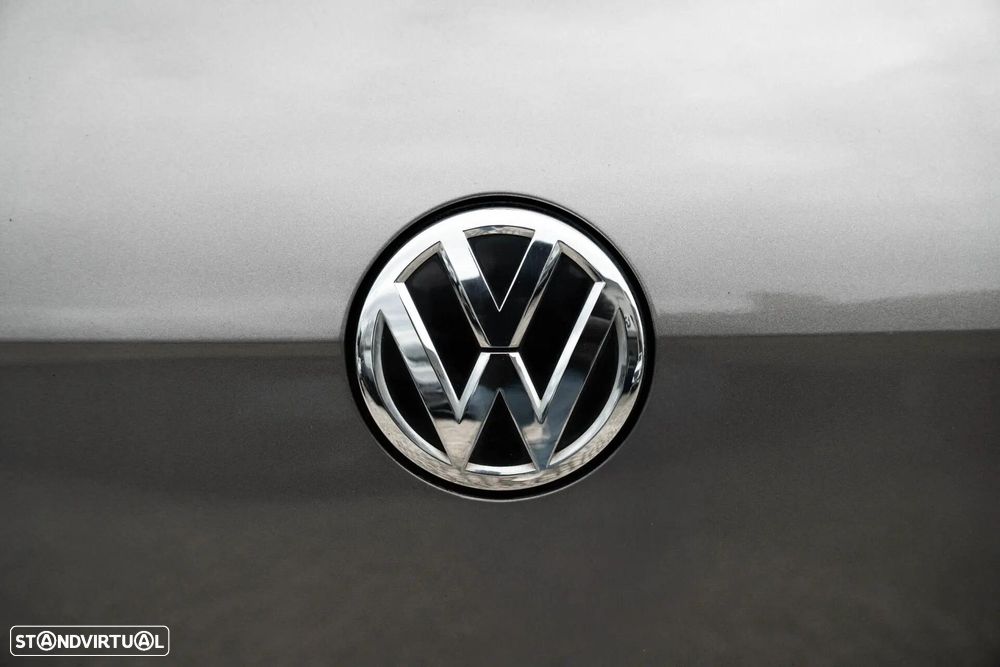 VW Golf 1.6 TDI Confortline - 15
