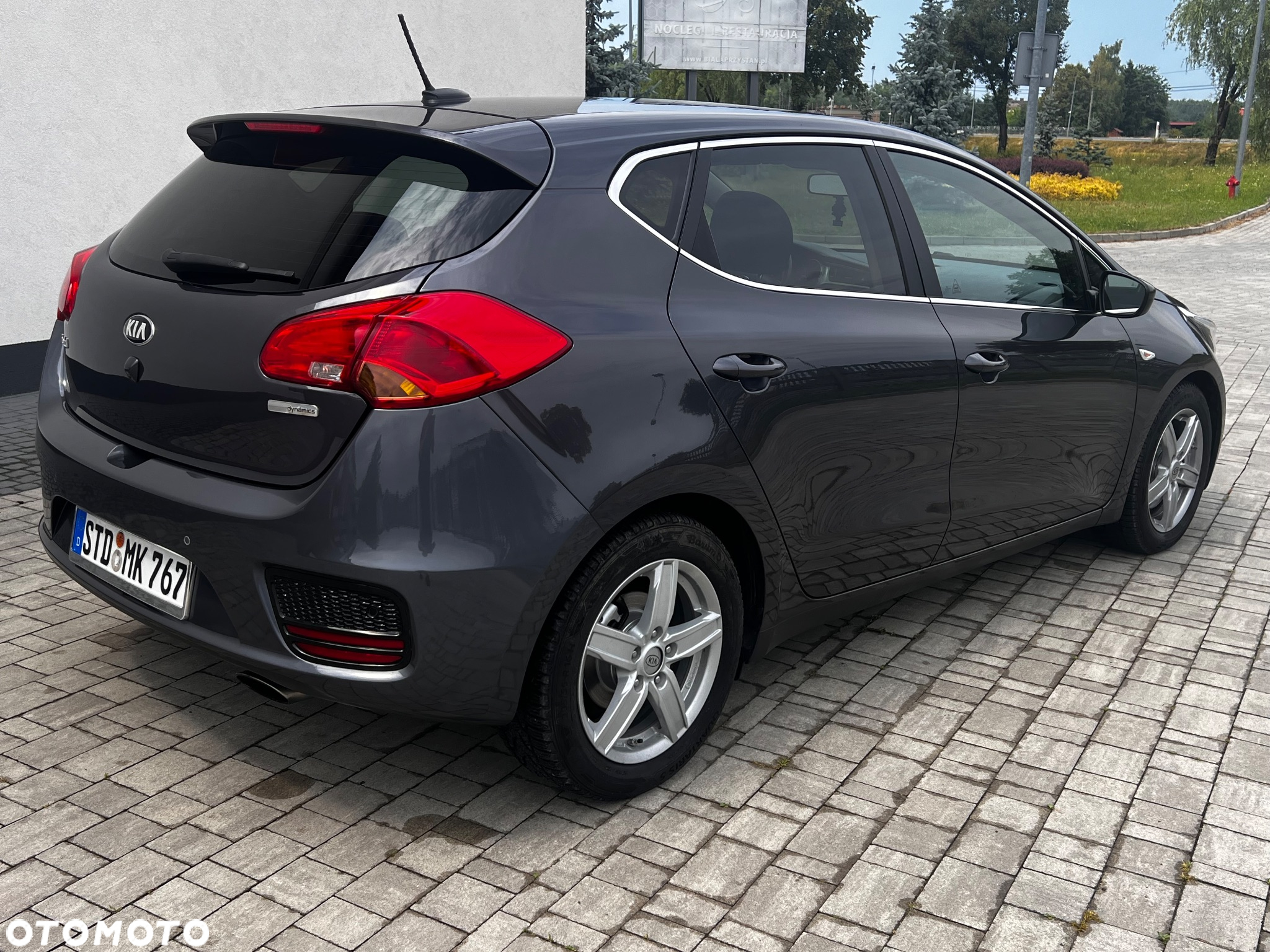 Kia Ceed 1.6 GDI Dream-Team Edition - 7