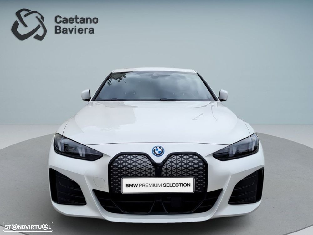 BMW i4 eDrive40 Pack Desportivo M - 2