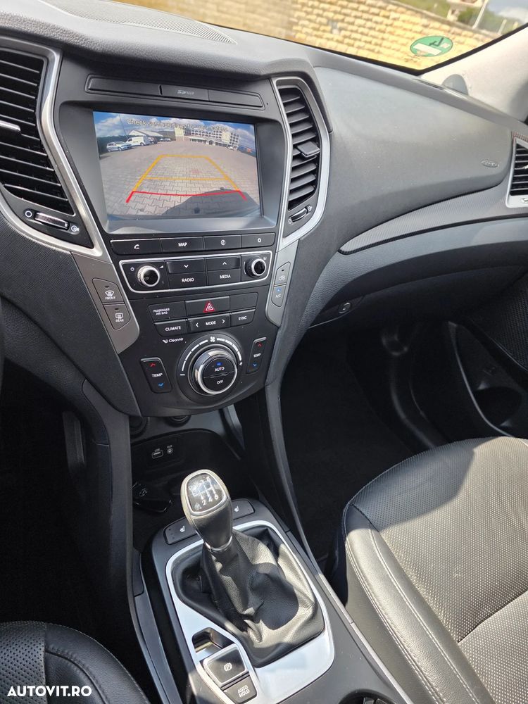 Hyundai Santa Fe 2.2 CRDi 4WD Premium - 9