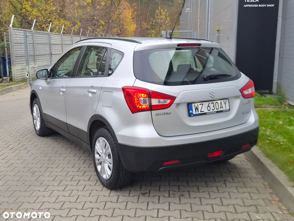 Suzuki SX4 S-Cross - 38