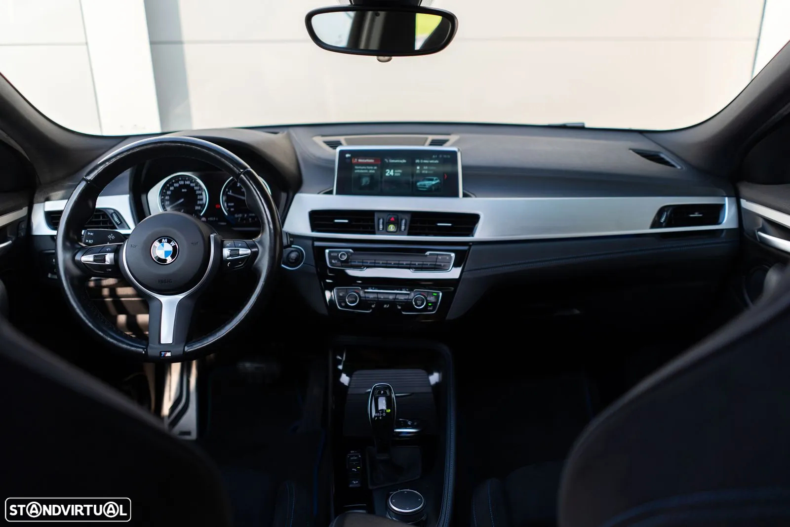 BMW X2 18 d xDrive Auto Pack M - 11