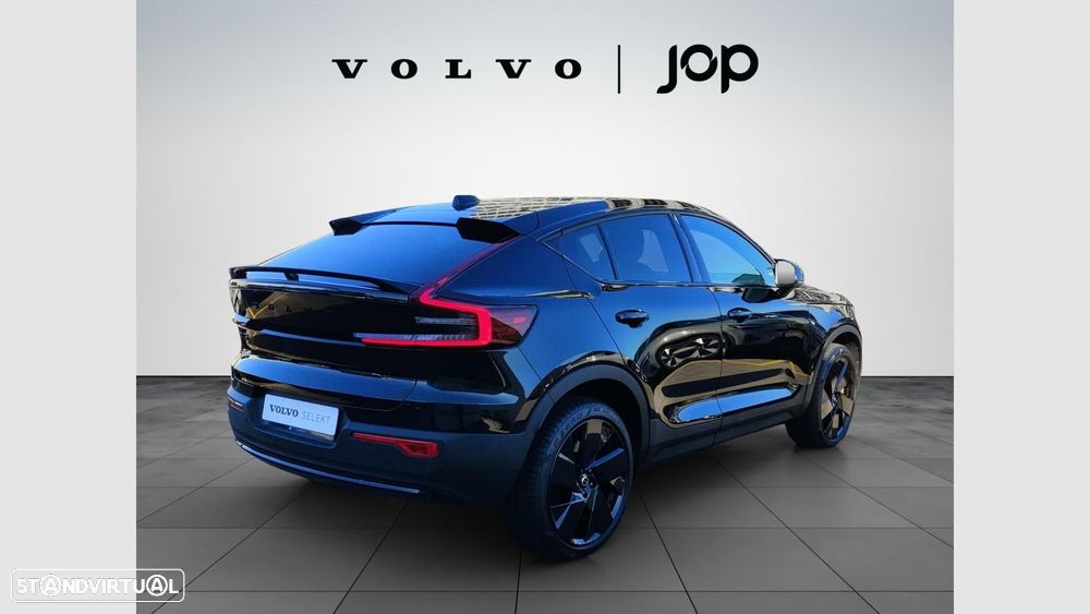 Volvo EC40 82 kWh Twin Motor Performance Black Edition - 5