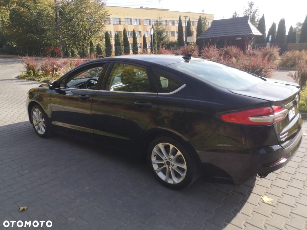 Ford Mondeo - 8