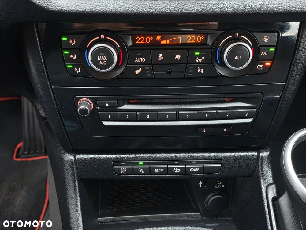 BMW X1 xDrive18d Sport Line - 37