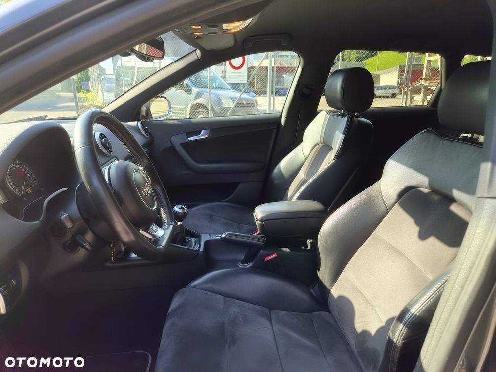 Audi S3 2.0T FSI Quattro - 9