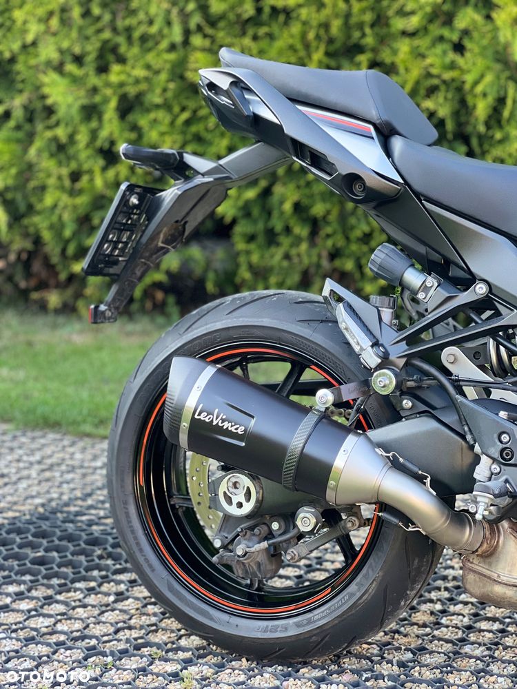 Kawasaki Ninja 1000 SX - 18
