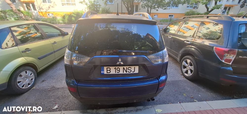Mitsubishi Outlander 2.2 DI-D Instyle - 10