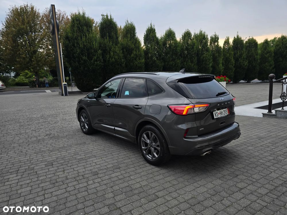 Ford Kuga 2.0 EcoBlue 4x4 ST-LINE - 10