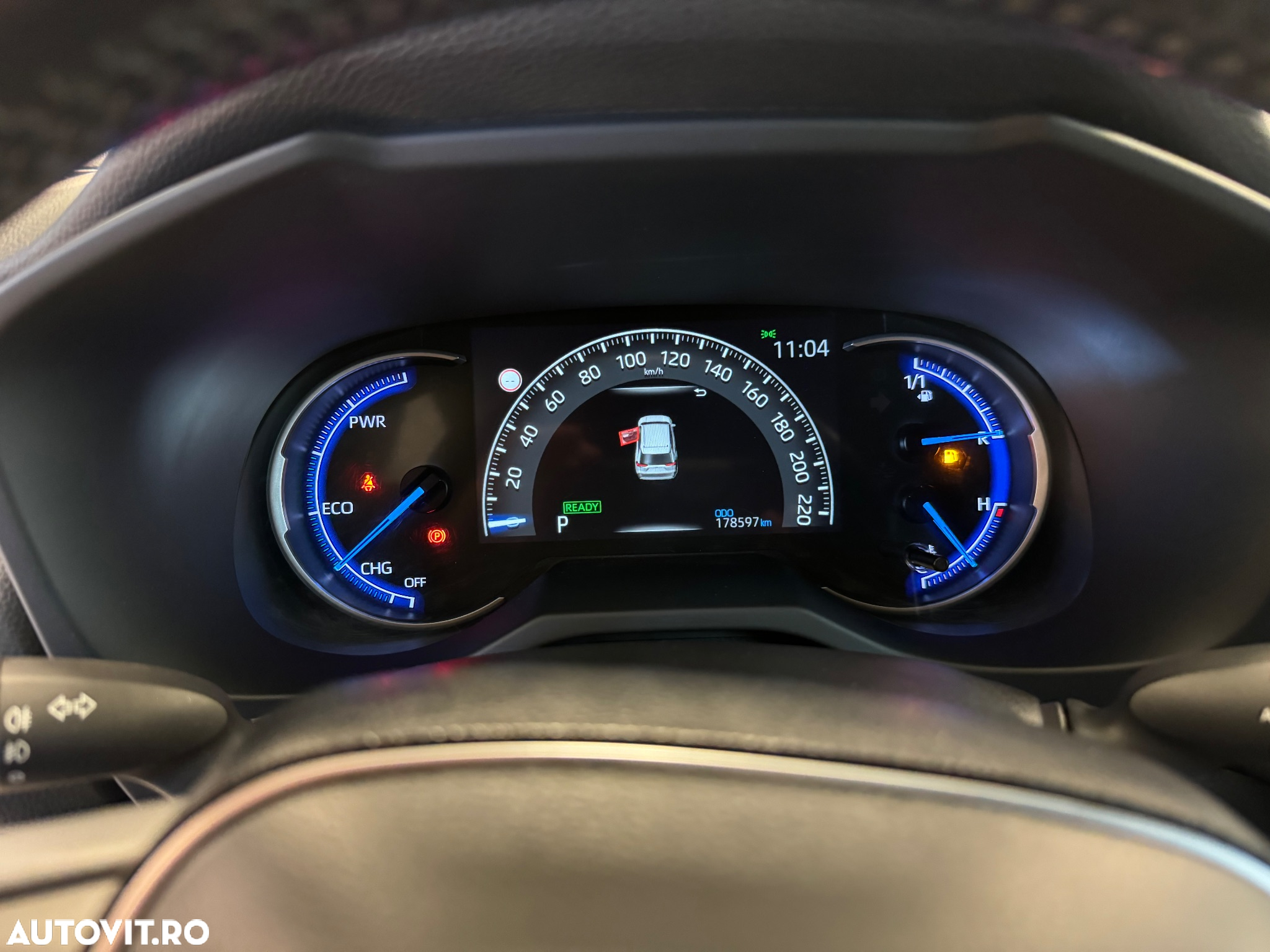 Toyota RAV4 - 13