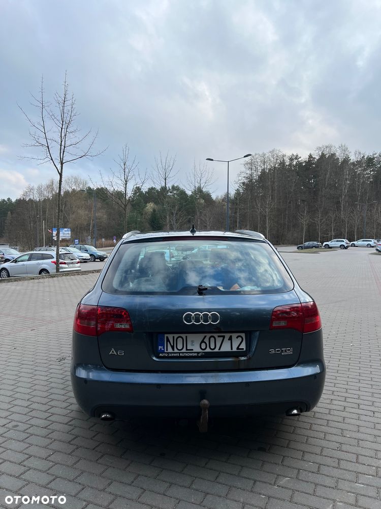 Audi A6 Avant - 2