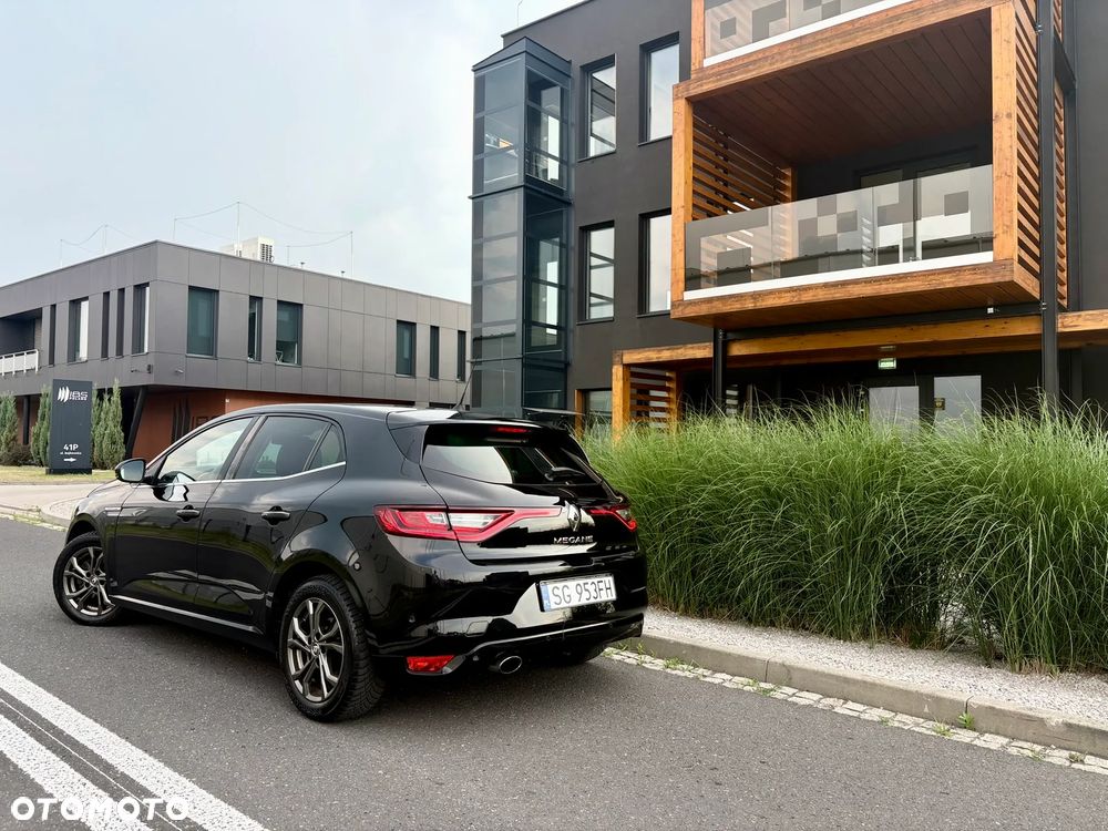 Renault Megane ENERGY TCe 130 BOSE EDITION - 23