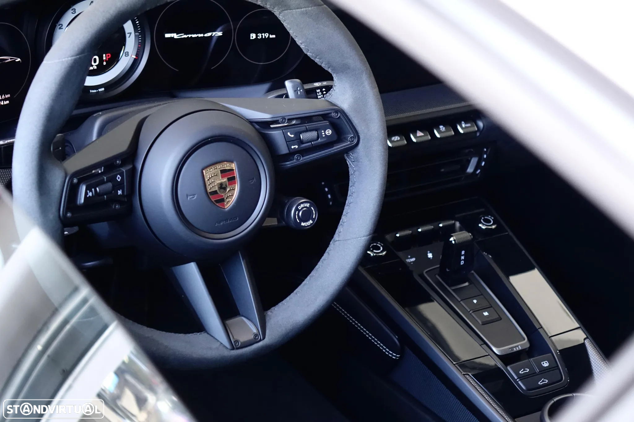 Porsche 911 (992) Carrera GTS PDK - 11