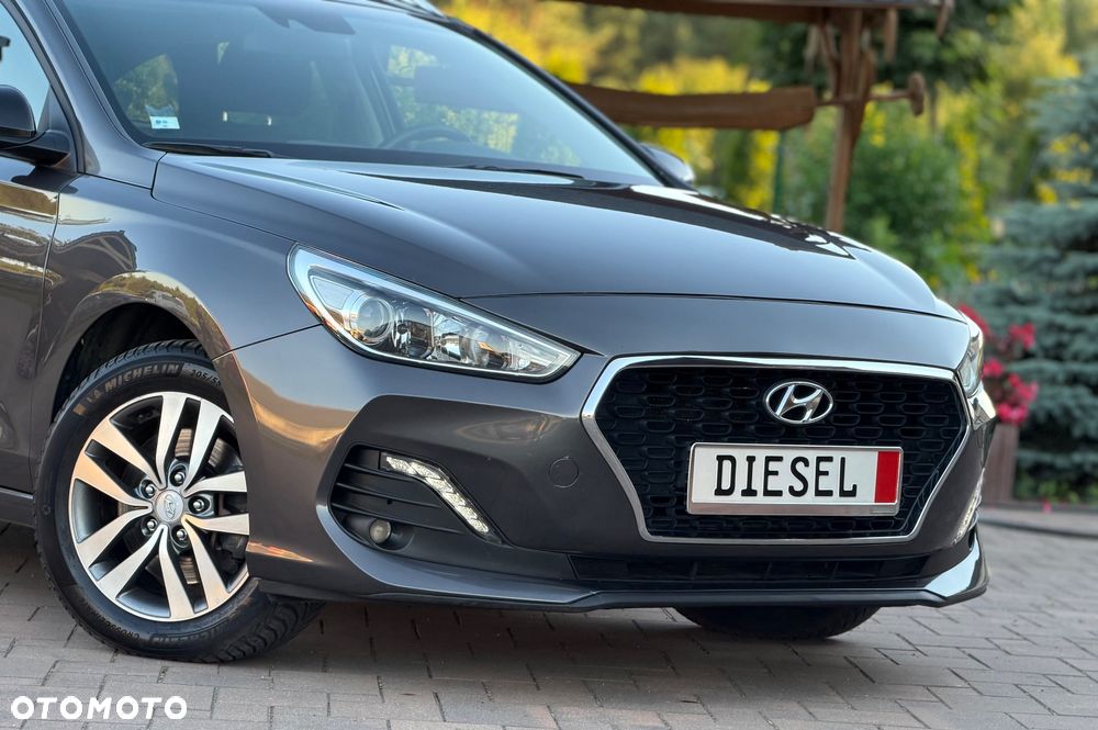 Hyundai i30 1.6 D Comfort - 7
