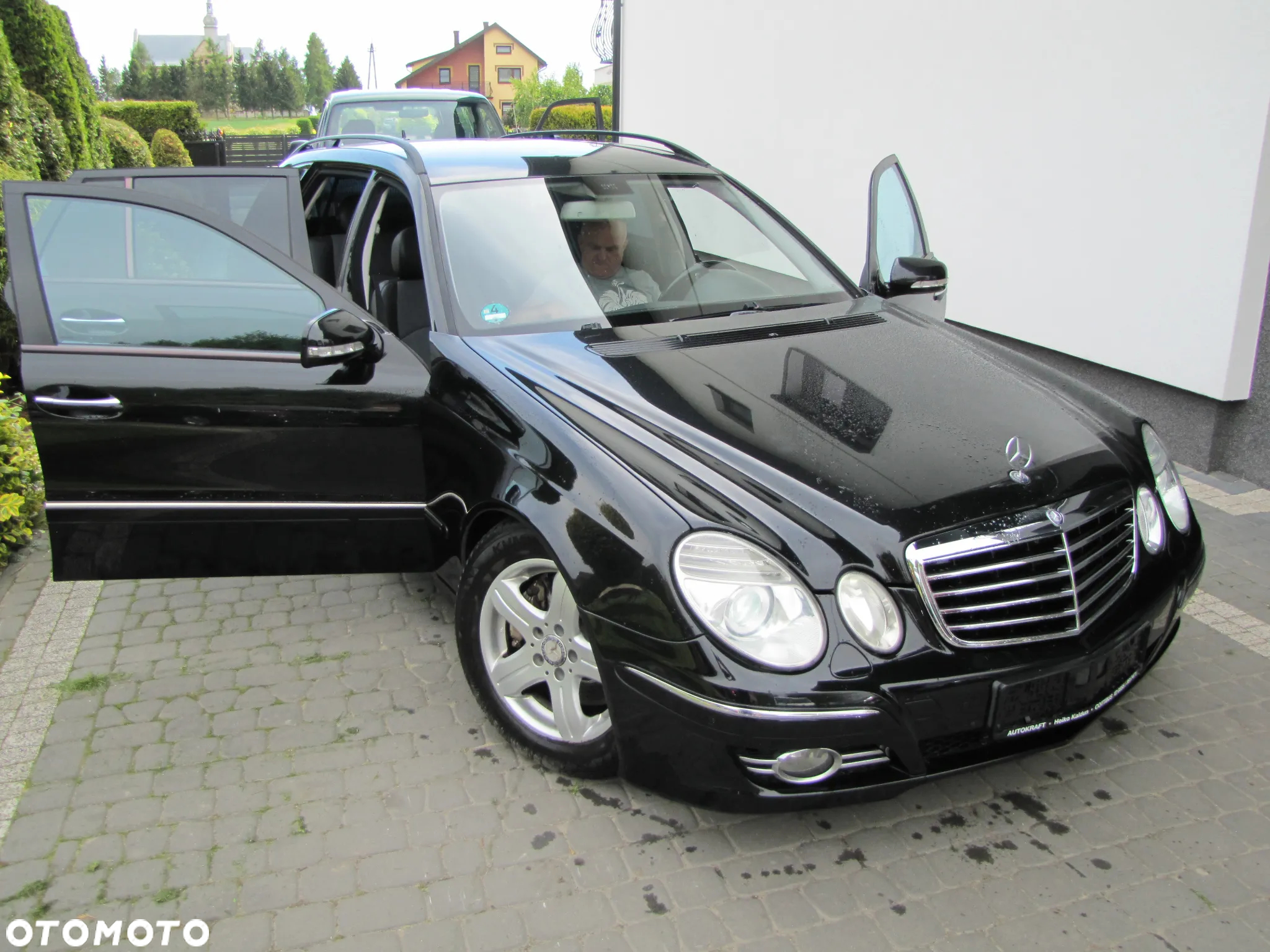 Mercedes-Benz Klasa E - 8