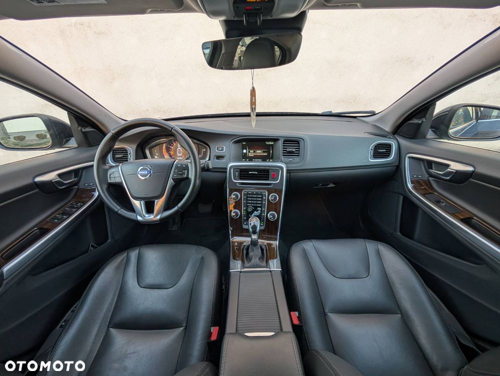 Volvo S60 2.5 T5 AWD - 13