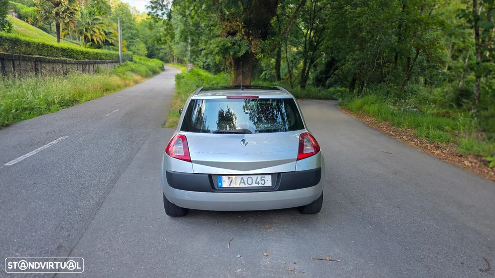 Renault Mégane 1.5 dCi SL Sportway - 13