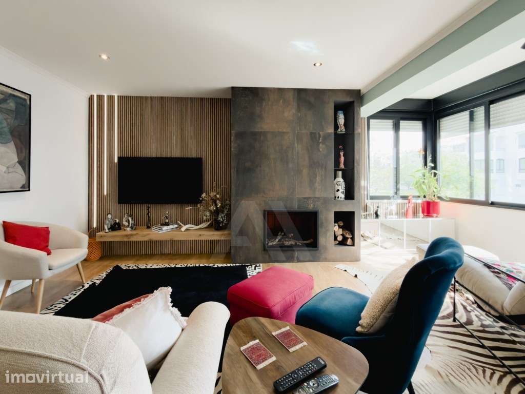 Apartamento T3 em Cascais com Garagem - Grande imagem: 2/29