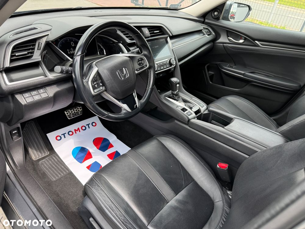 Honda Civic 1.5 T Executive CVT - 32