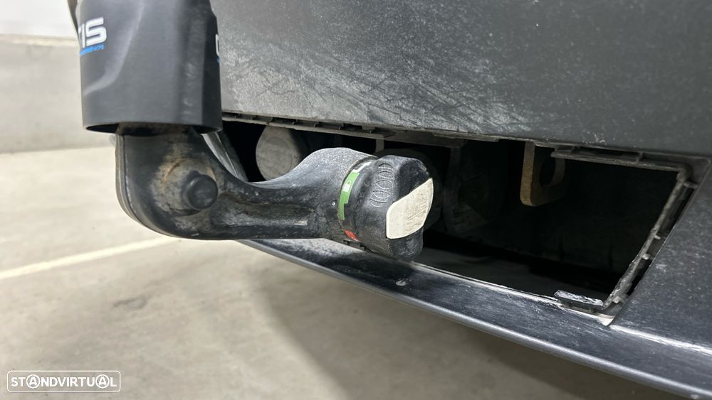 Tesla Model Y Long Range Tração Integral - 2