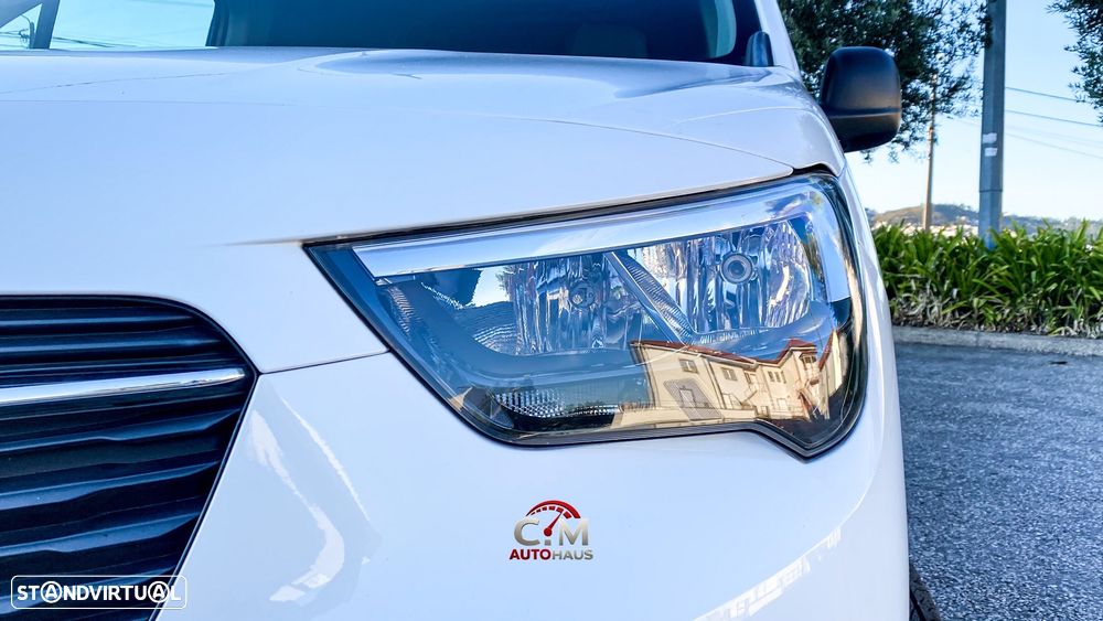 Opel COMBO - 14