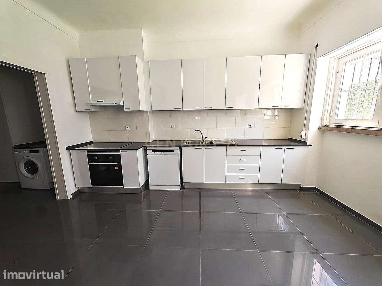 Imóvel T3 remodelado recentemente em Alvalade - Grande imagem: 5/23