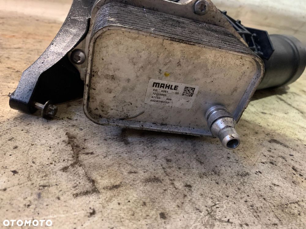 PODSTAWA FILTRA OLEJU BMW G42 G20 G21 G22 G23 G26 G30 G31 G32 G01 G02 - 4