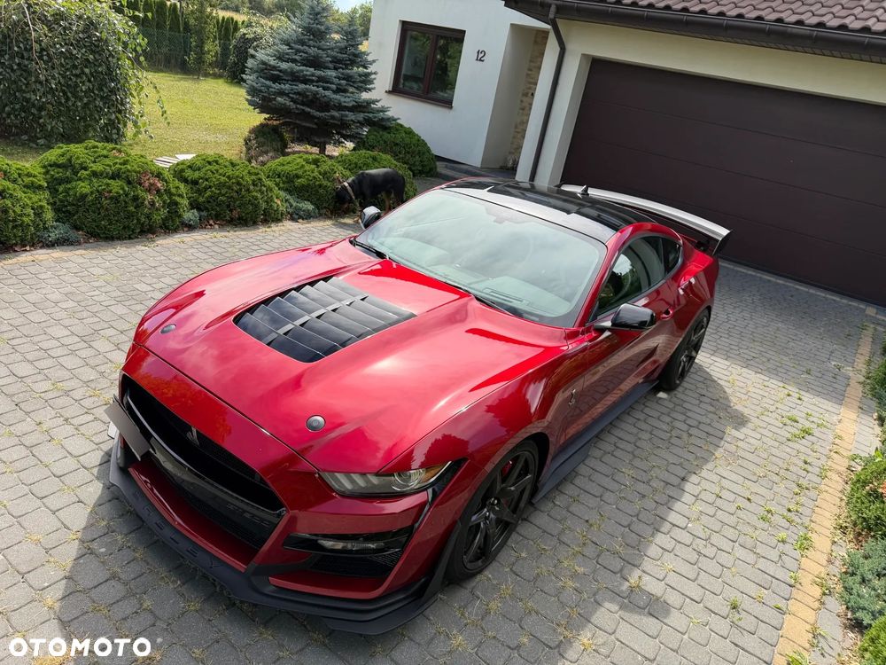 Ford Mustang - 25