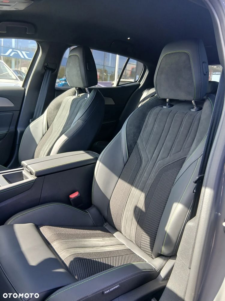 Peugeot 408 ver-1-2-puretech-mhev-gt-exclusive-s-s-e--dcs6 - 9