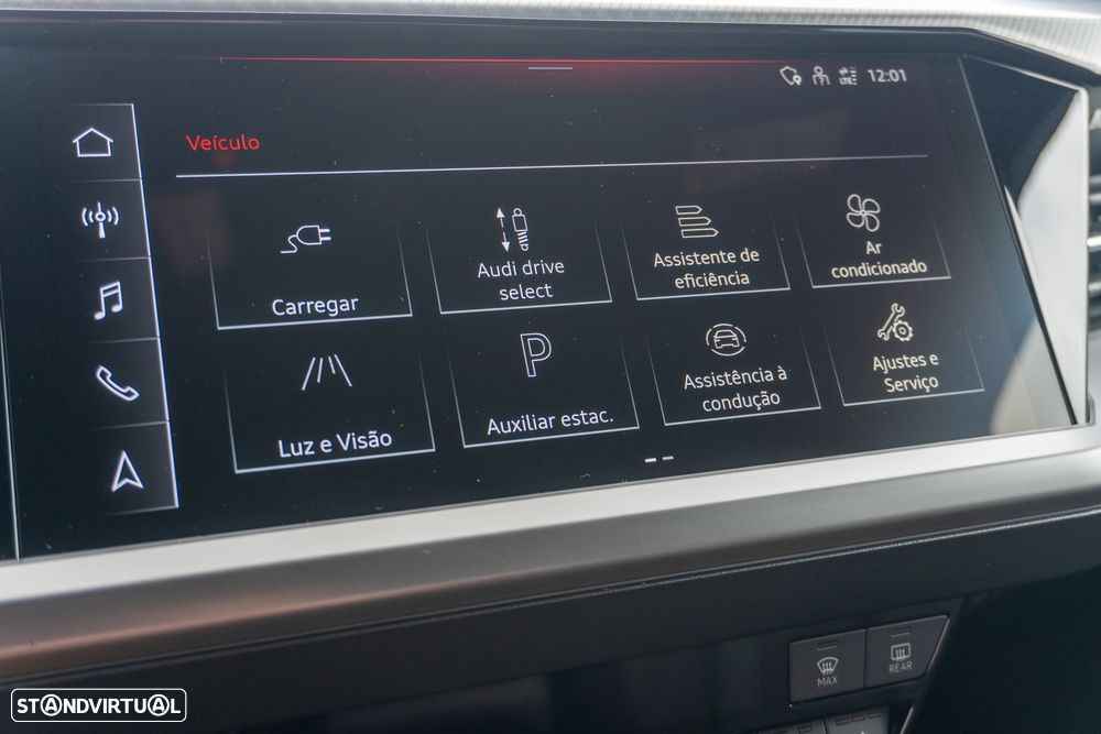 Audi Q4 e-tron 45 quattro - 22