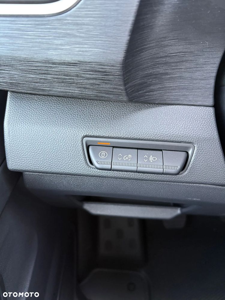 Renault Trafic L1H1 2.0dCi 150 KM AT9 - 11