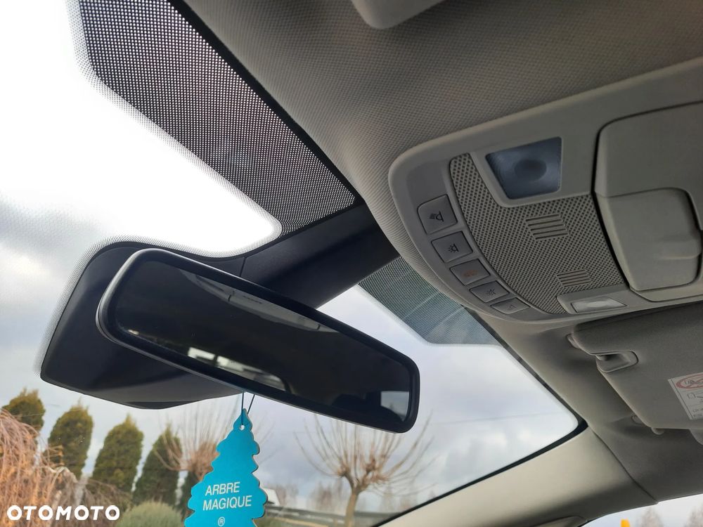 Ford S-Max 1.5 Eco Boost Start-Stopp Titanium - 22