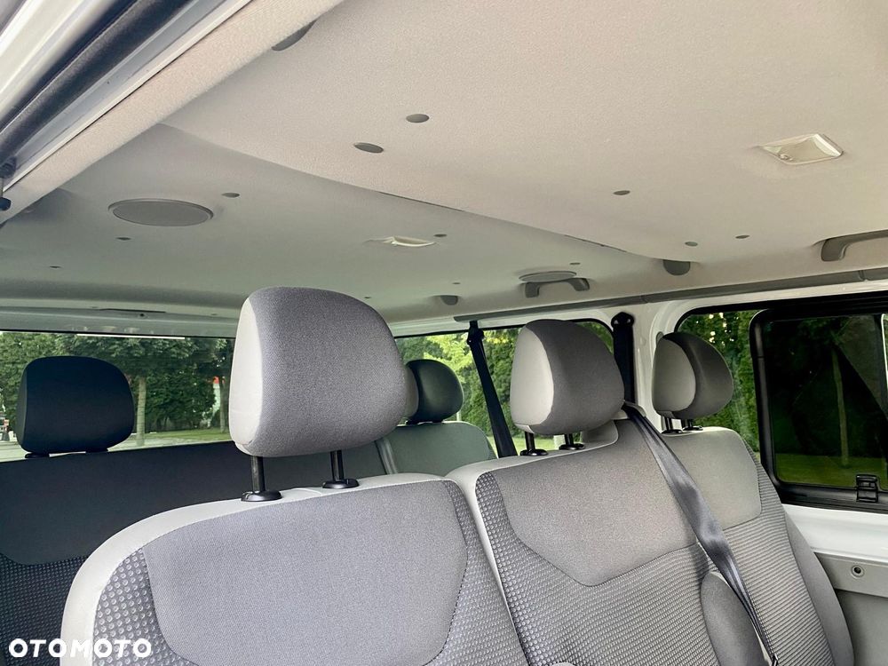 Opel Vivaro Tour Elegance L1H1 - 12