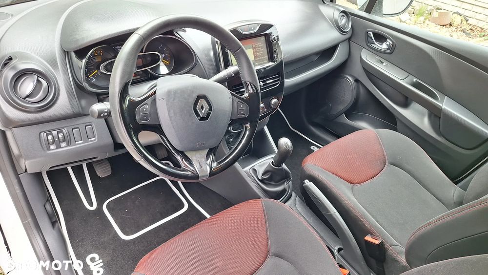 Renault Clio 1.2 16V Alize - 17