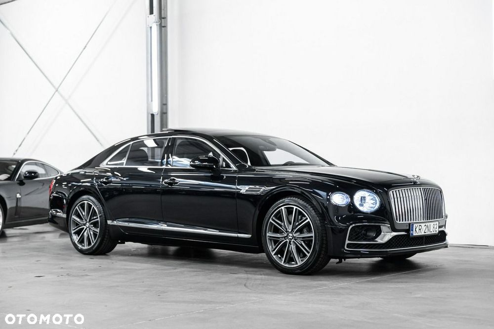Bentley Flying Spur W12 - 4