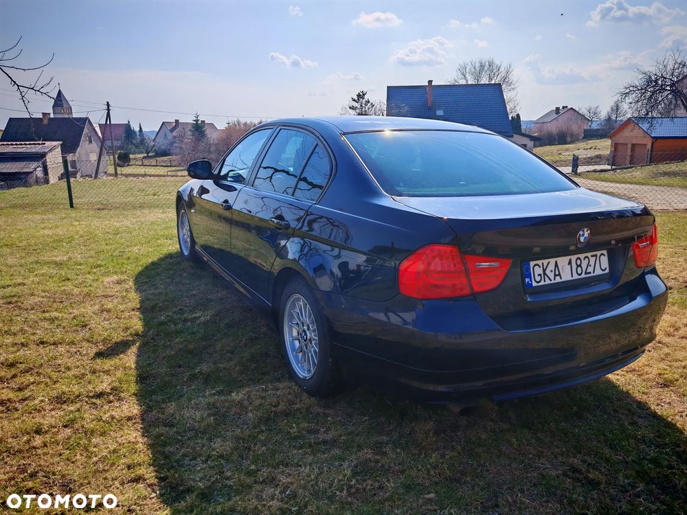 BMW Seria 3 318i Edition Lifestyle - 3