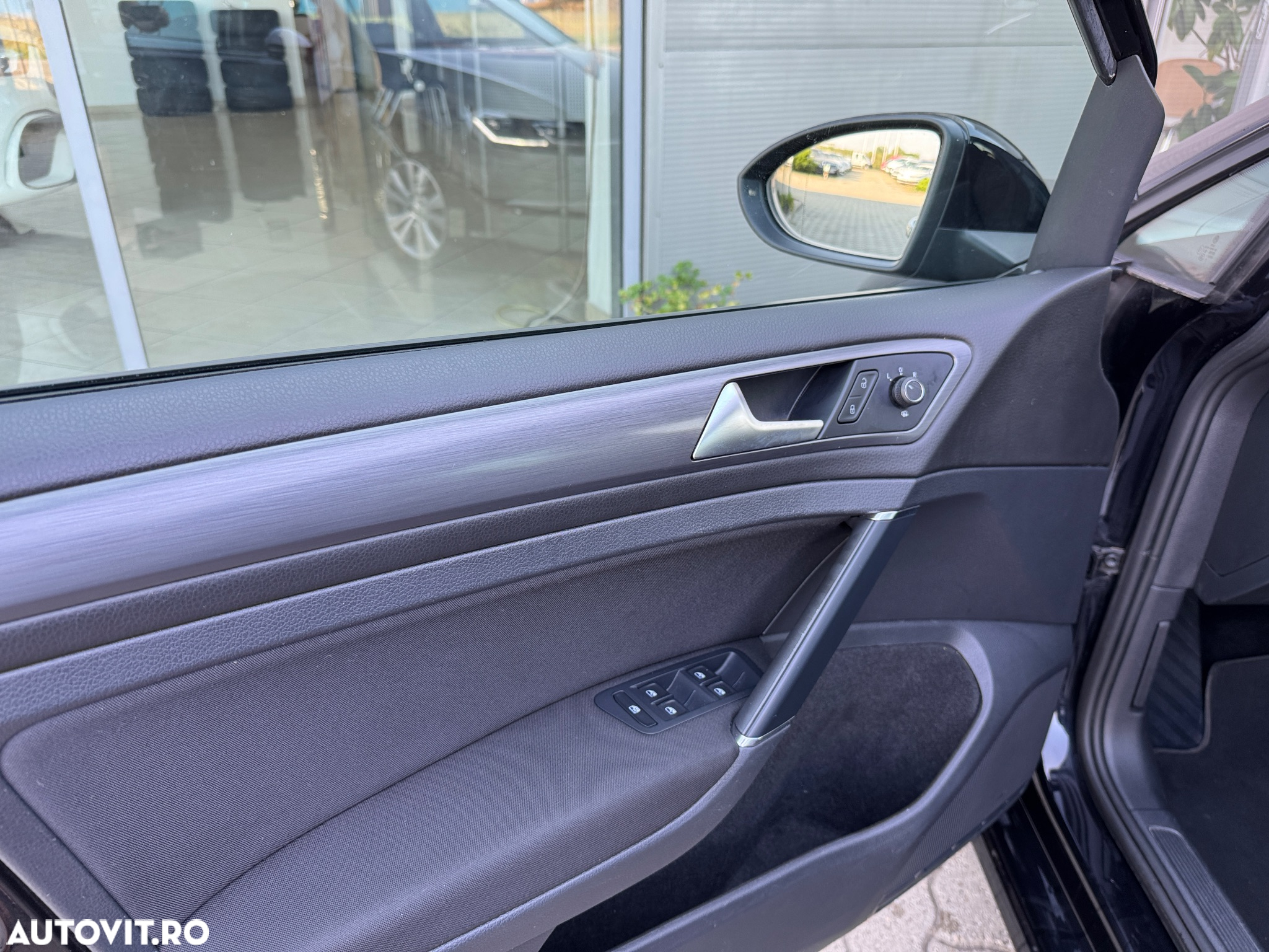 Volkswagen Golf 2.0 TDI DSG Style - 21