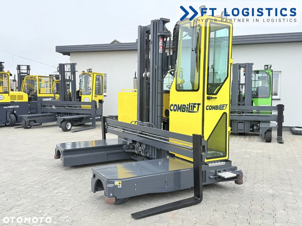 Combilift WÓZEK CZTEROKIERUNKOWY - WIELOKIERUNKOWY | COMBILIFT C3000STE | ELEKTRYCZNY | TRIPLEX 6100MM | SZEROKI POZYCJONER WIDEŁ | WOLNY SKOK | PEŁNA OGRZEWANA KABINA | STAN IDEALNY | Szeroka oferta wózków czterokierunkowych i bocznych, dopasowanych do różnorodnych potrzeb i zastosowań - 3