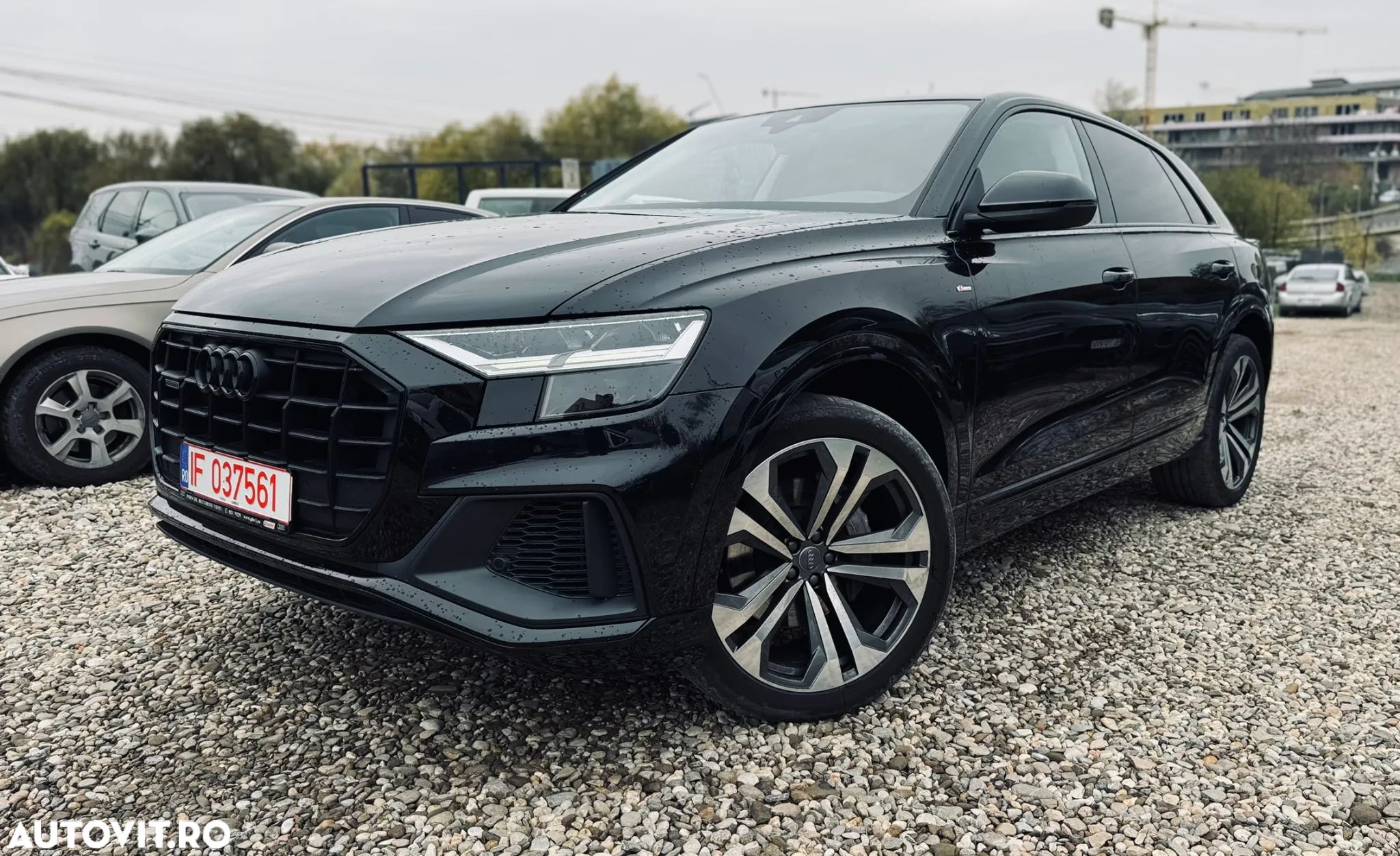 Audi Q8 55 TFSI quattro Tiptronic - 1